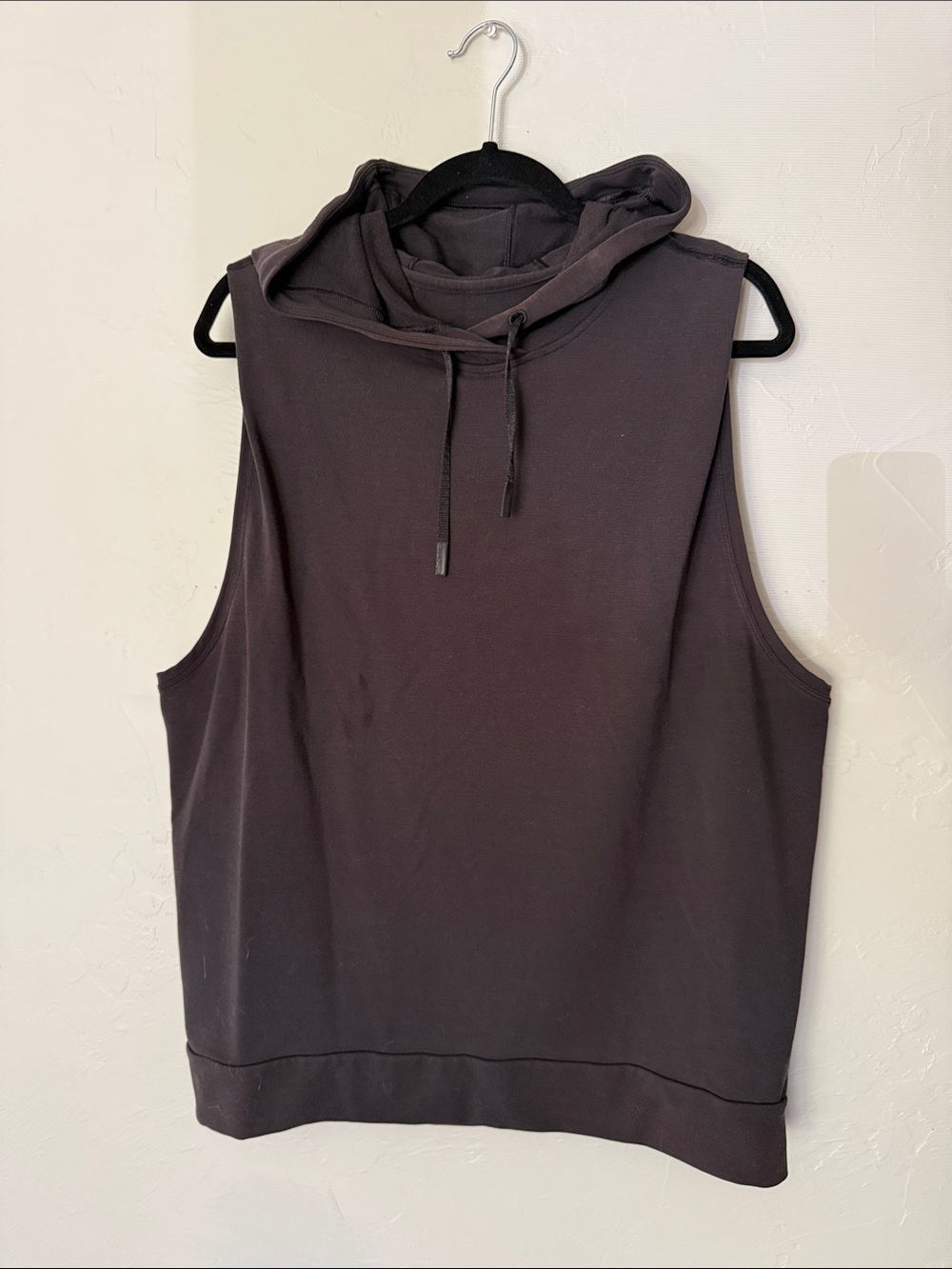 lululemon athletica Sleeveless Hoodie Tank in Sun faded black